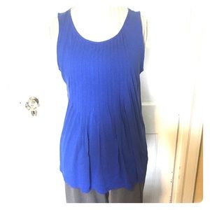 NY & Co Flowy Pleat Front Tunic Top GUC